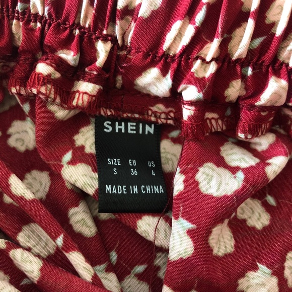 NWOT Shein Floral Ruffle Short Skirt ✨ Size S - Picture 3 of 4